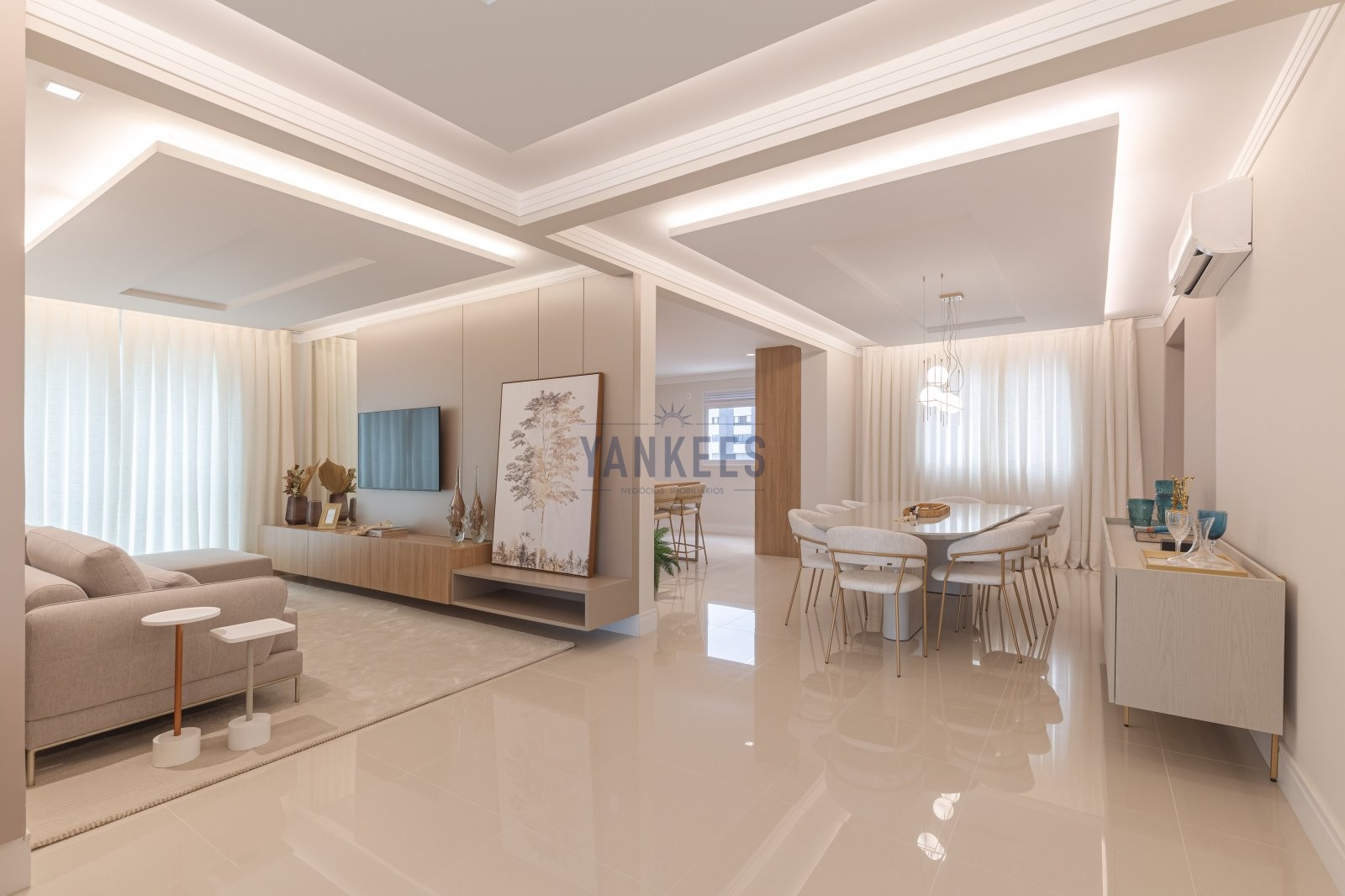 COBERTURA DUPLEX 4 SUITES EM ITAPEMA