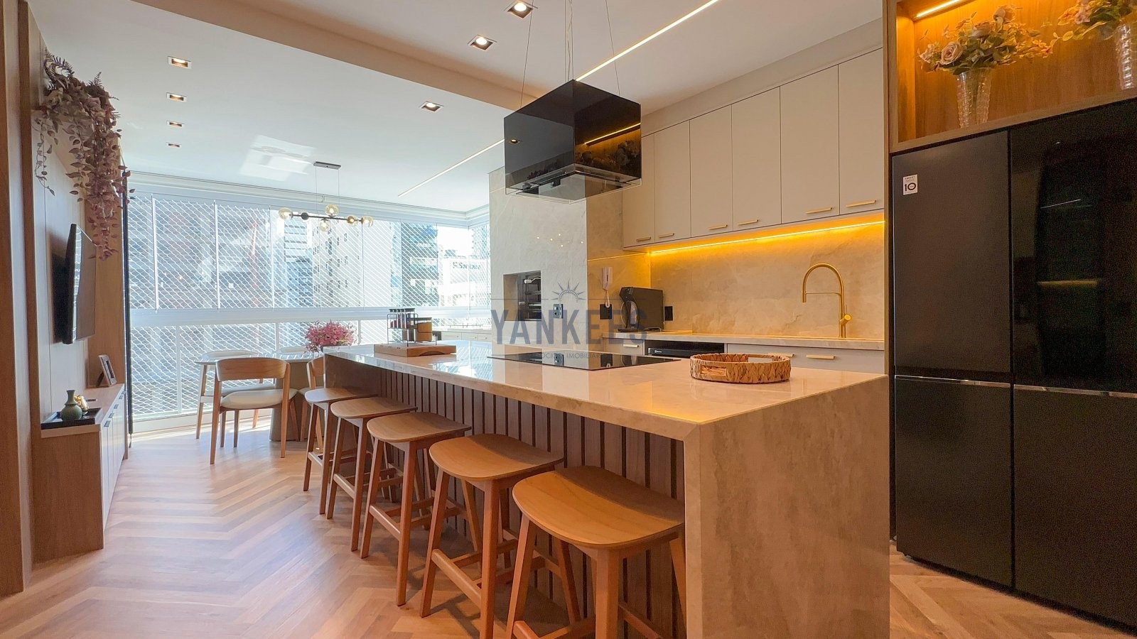 Apartamento Sofisticado com 3 Sutes 