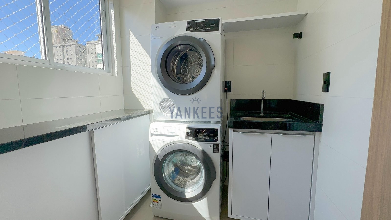 Apartamento Sofisticado com 3 Sutes 