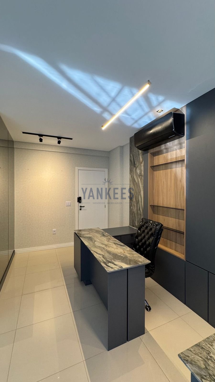 Platinum Executive sala 1203 