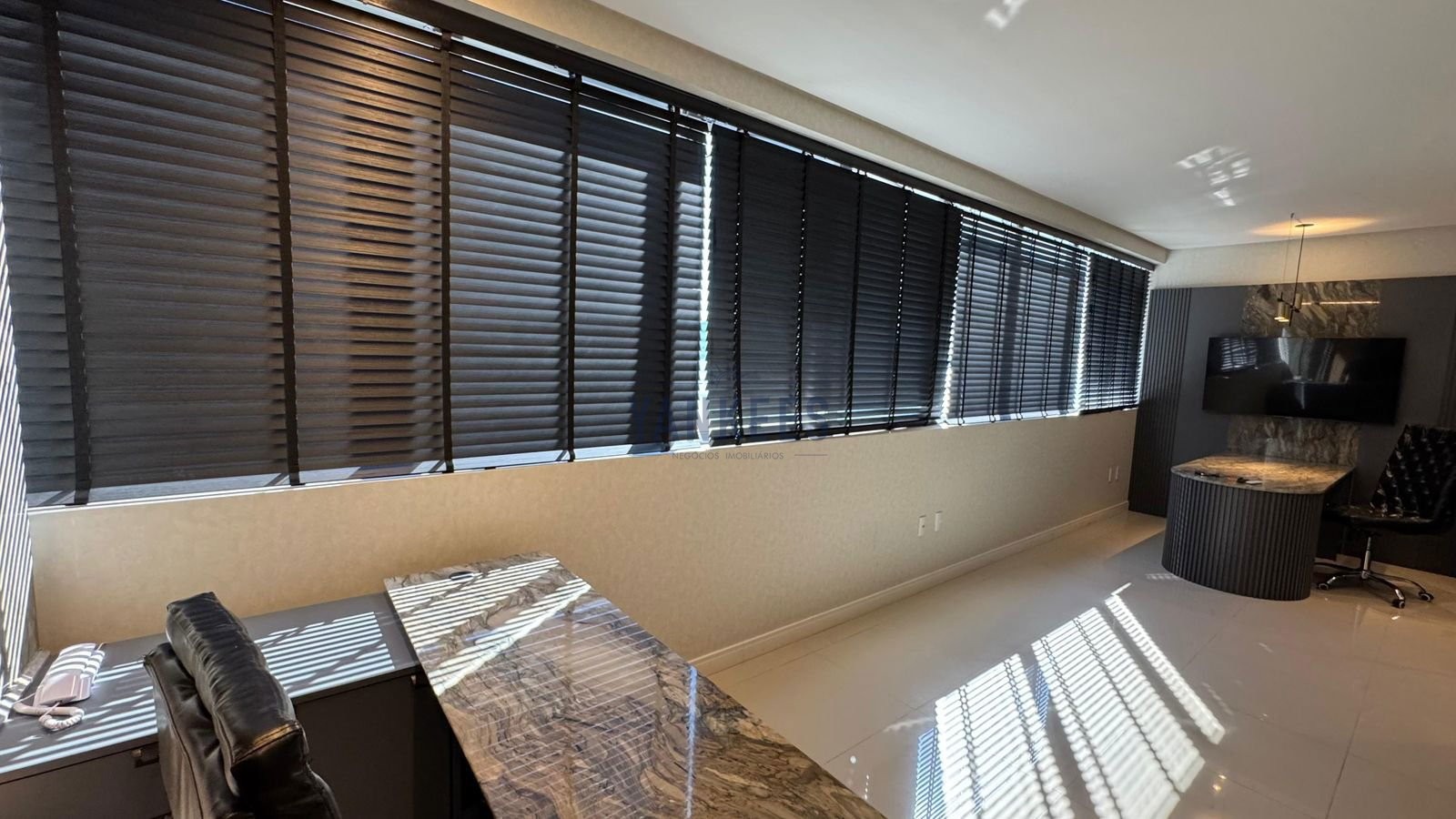 Platinum Executive sala 1203 