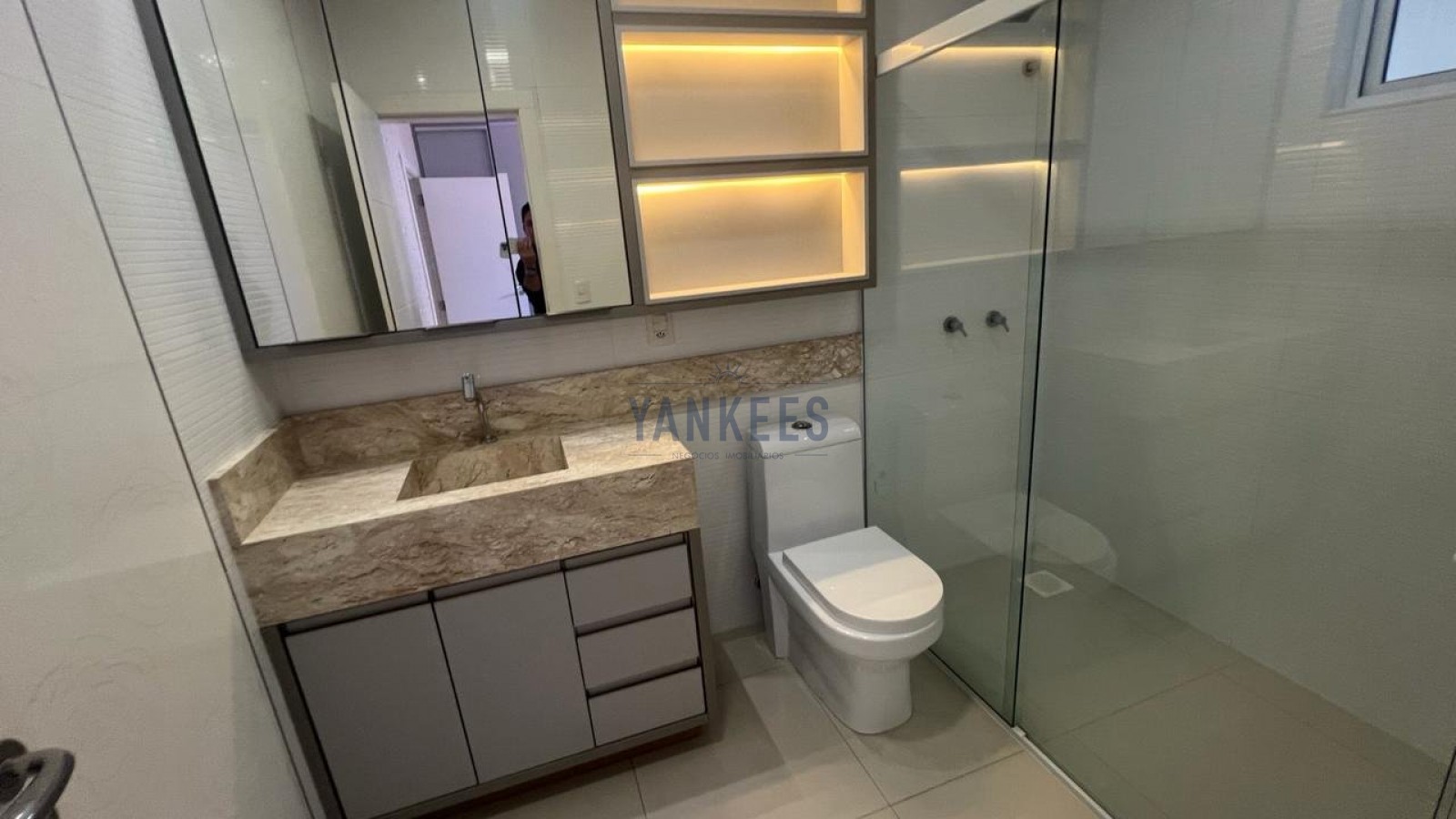 Edifcio Mount Everest 