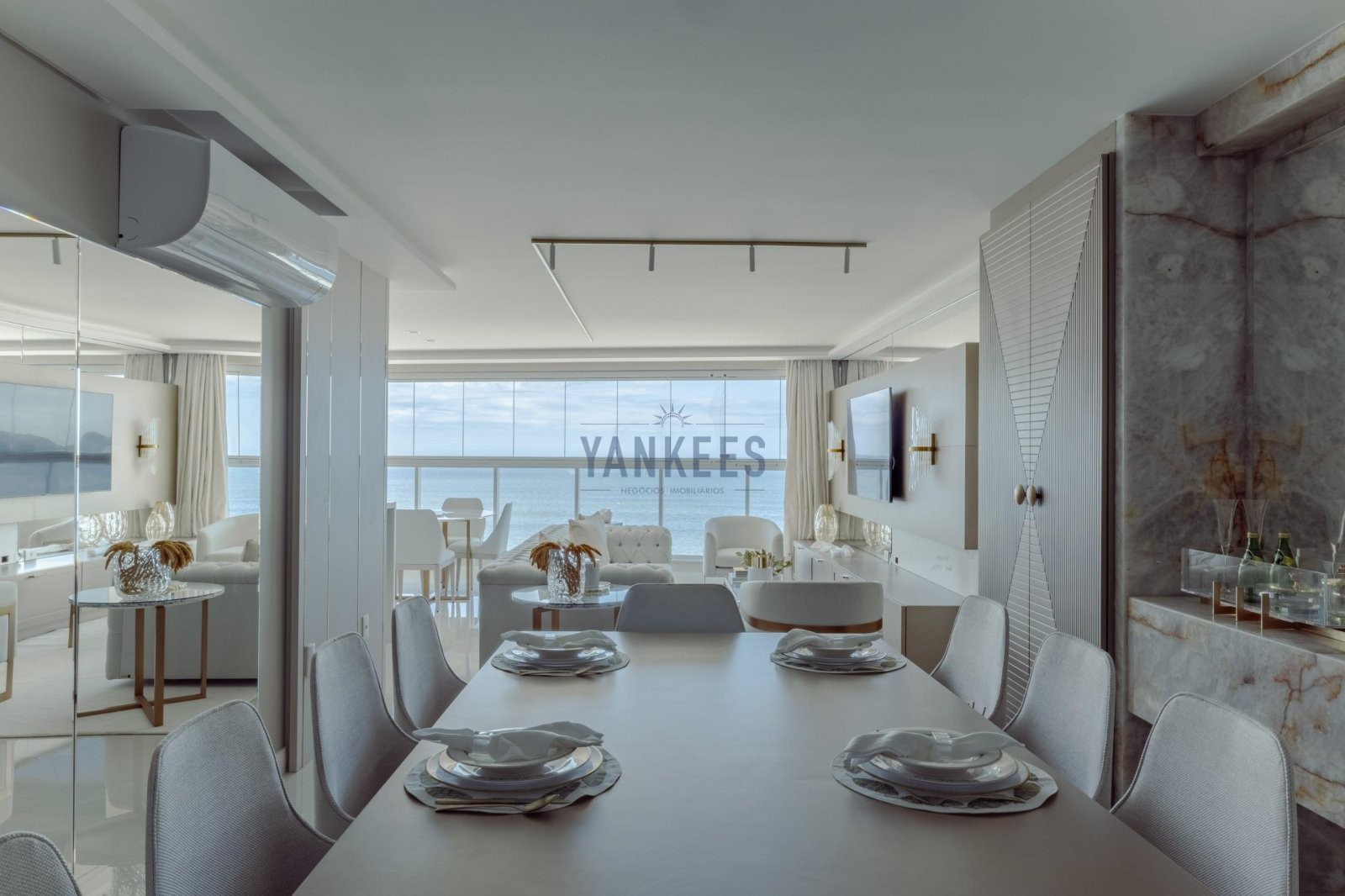 Lumi�re Residence Decorado