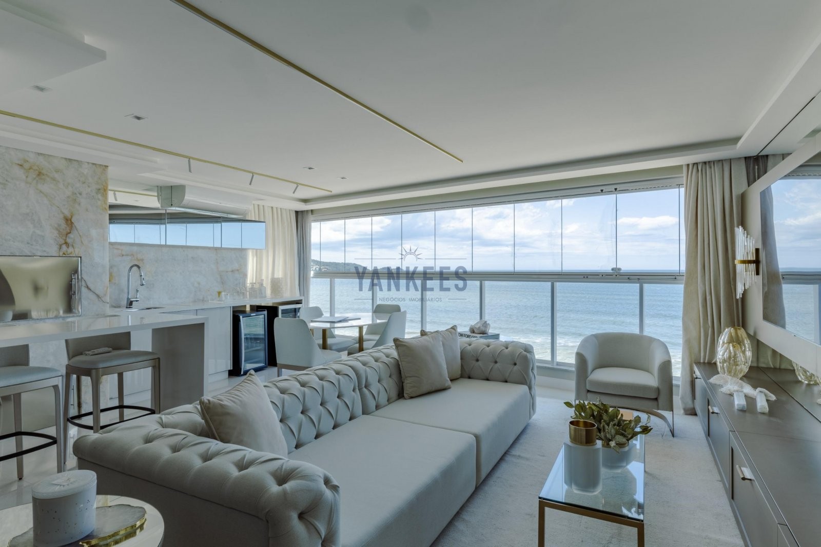 Lumi�re Residence Decorado