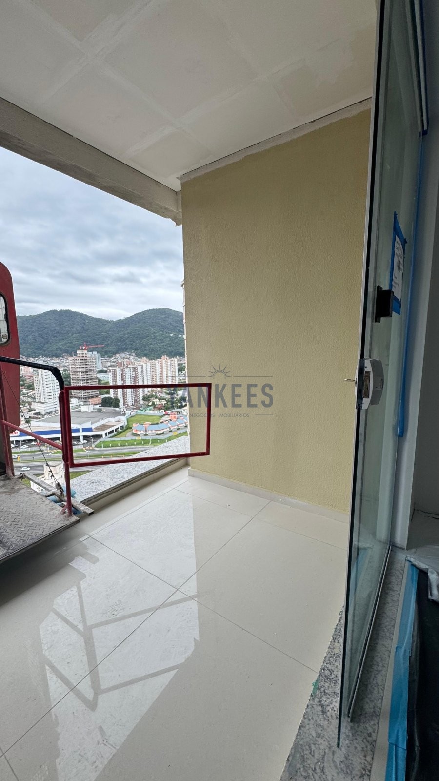 Belmare Residence 2704