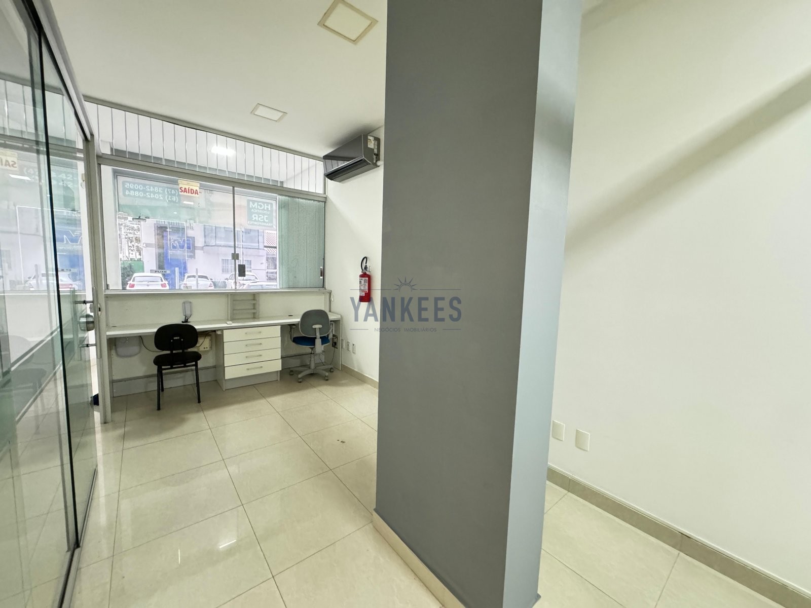Sala Comercial - Rua 306