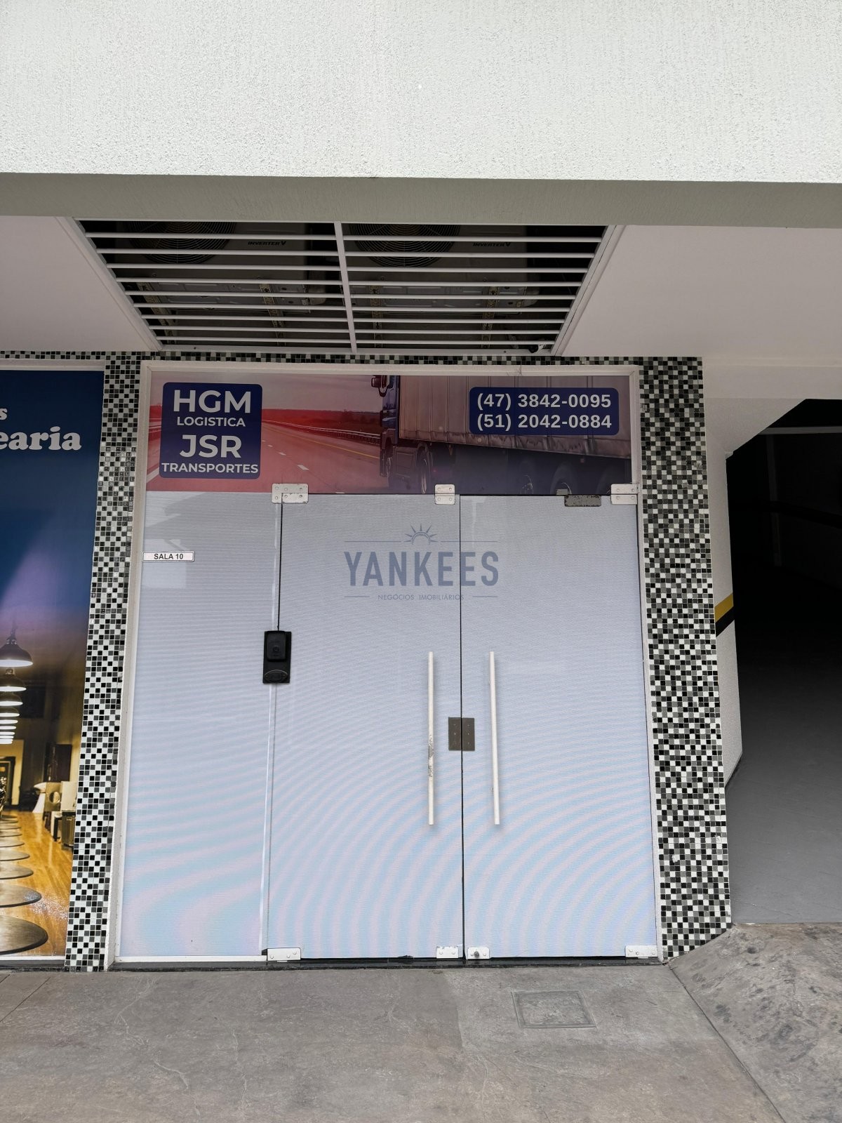 Sala Comercial - Rua 306