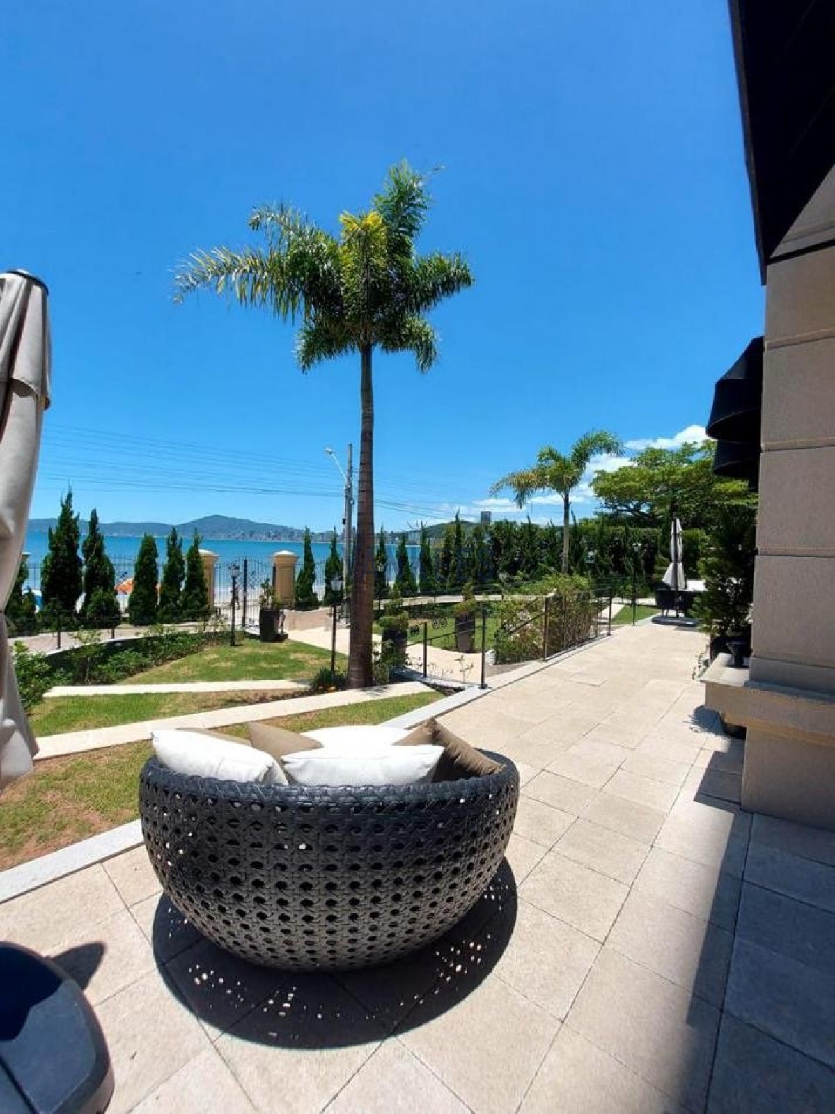 Residencial Belvedere - 402 frente mar