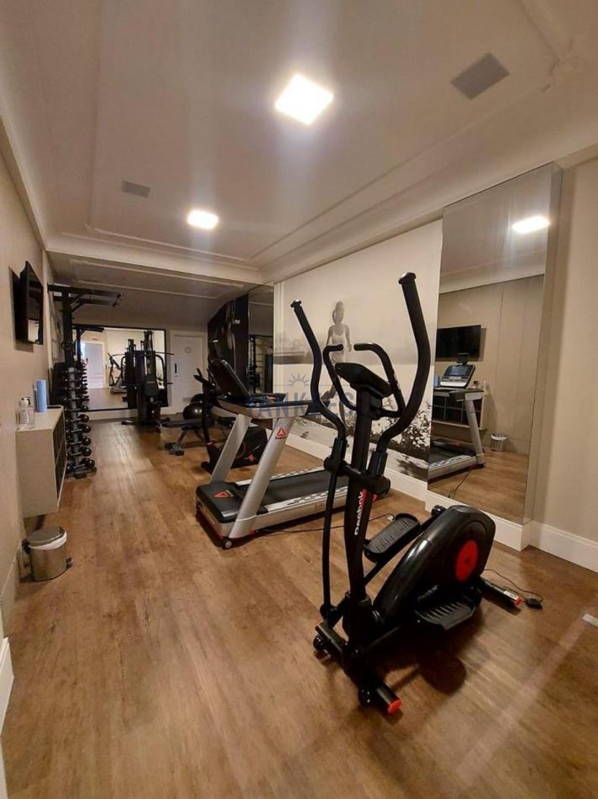 Residencial Belvedere - 402 frente mar
