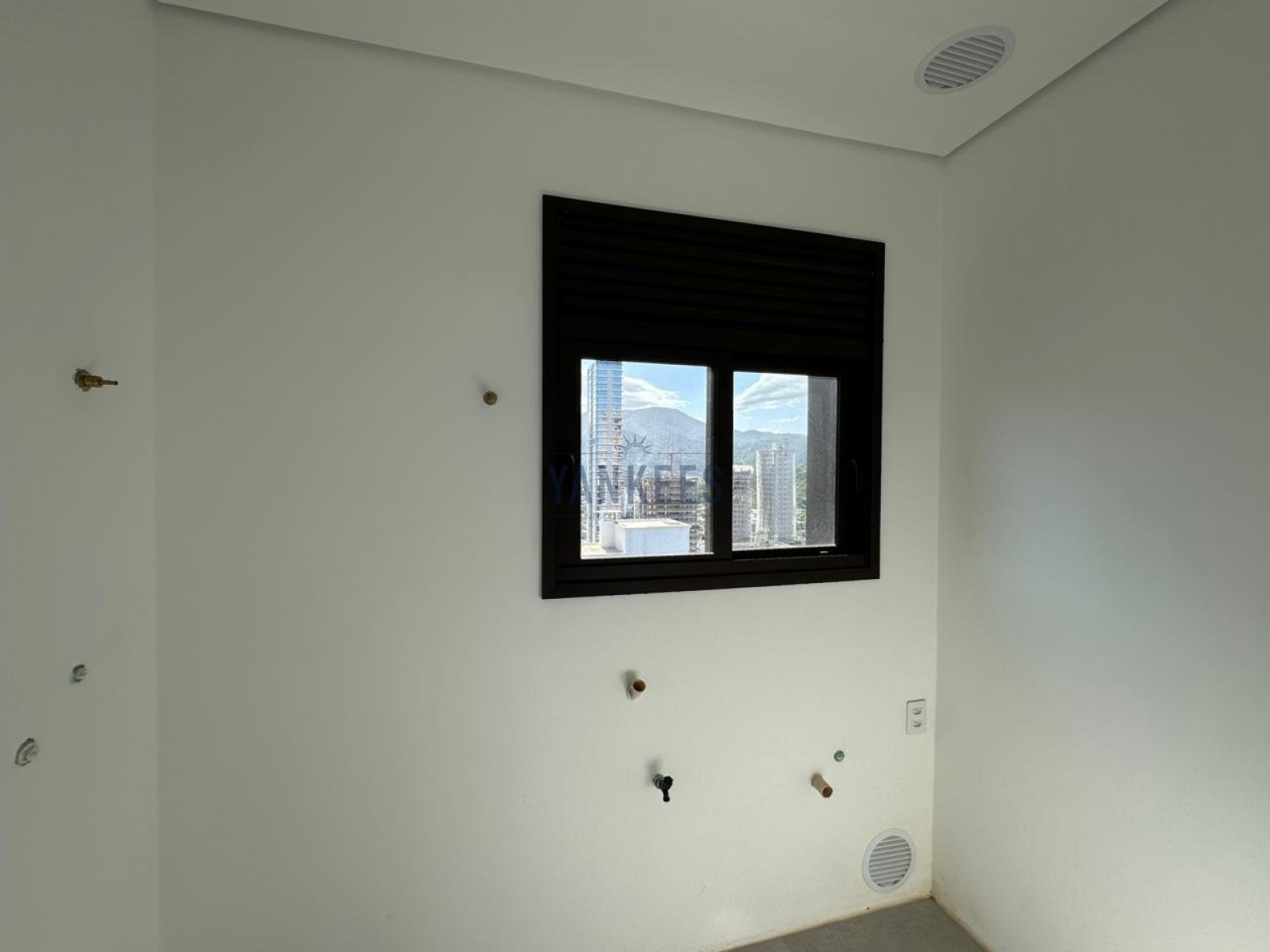 143 Mayfair - apartamento 1901