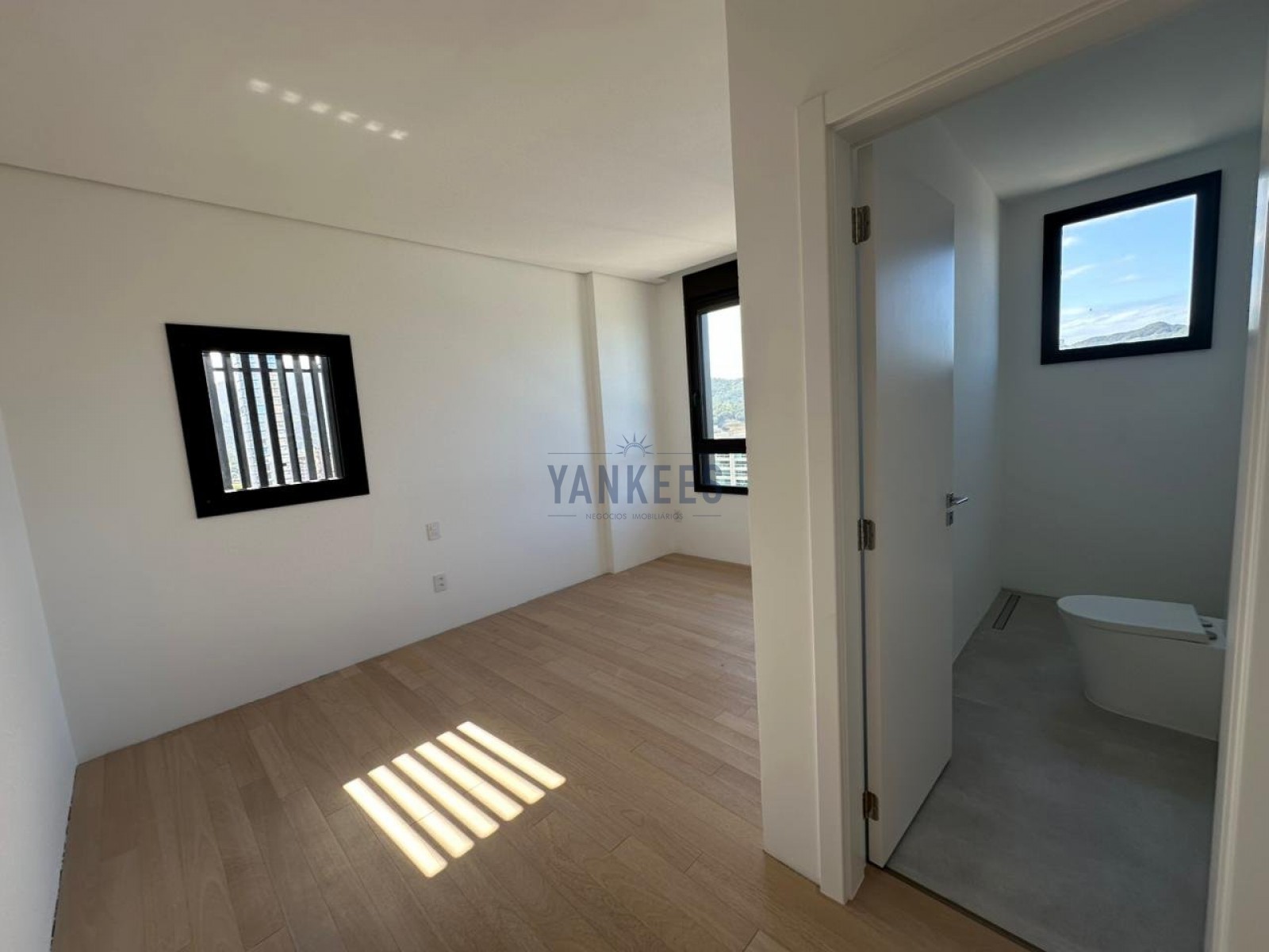 143 Mayfair - apartamento 1901