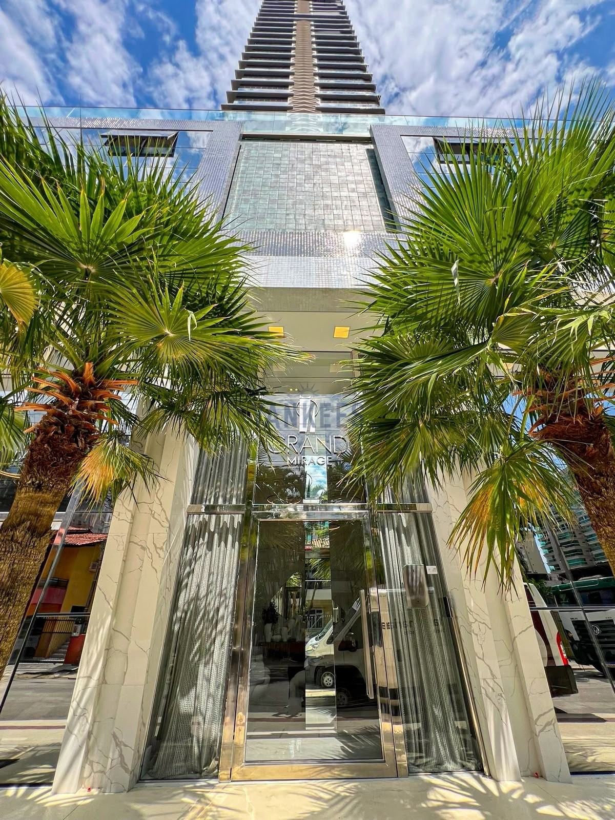 Grand Mirage Residence - apartamento 1001