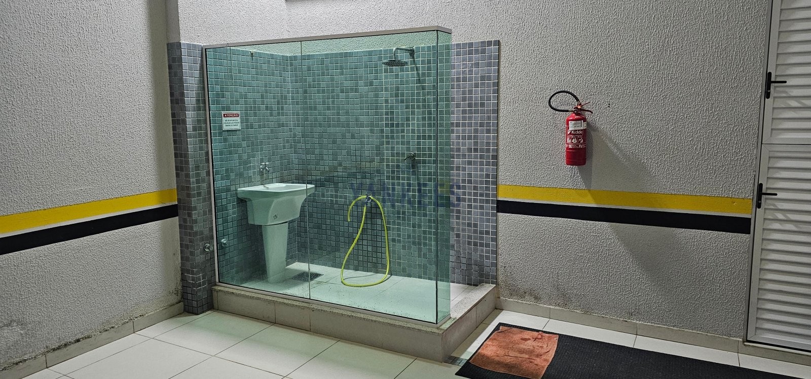 Edif�cio Salinas - apartamento 501