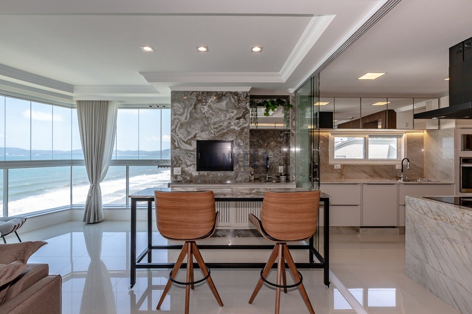 L essence Residence 