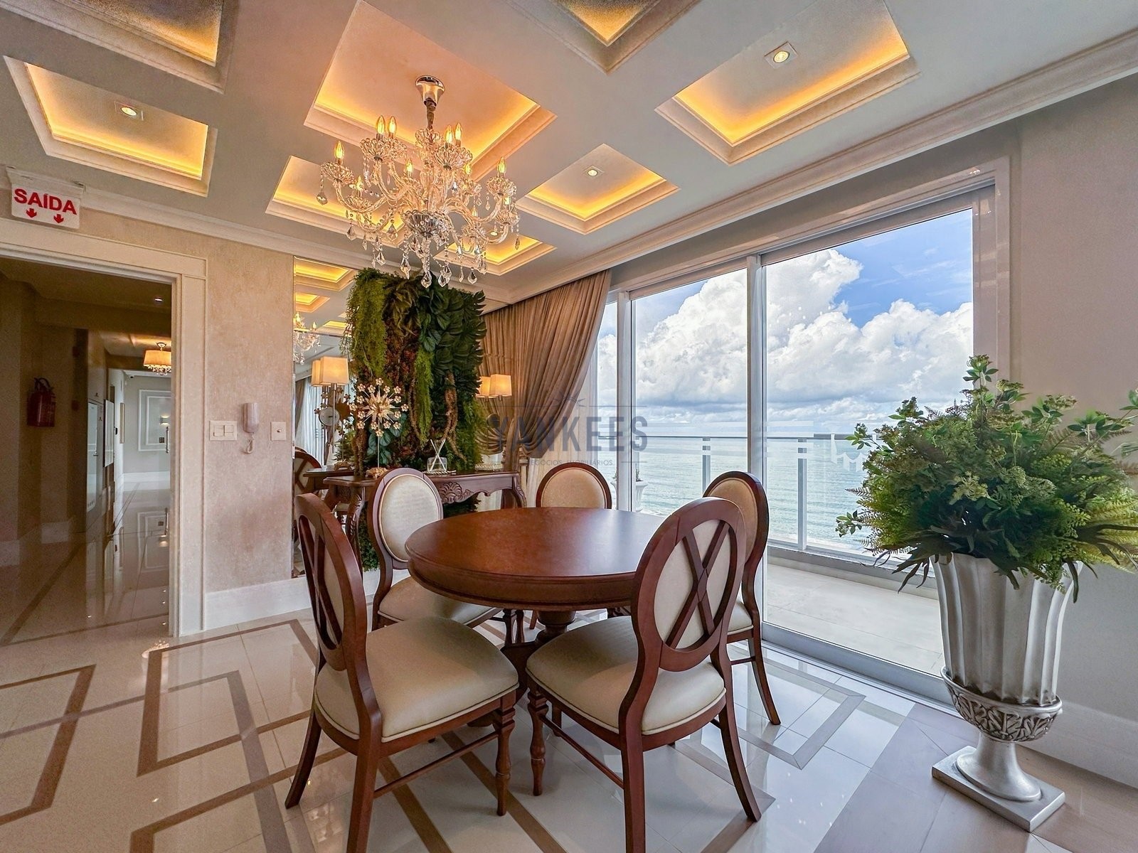 Chateau Florence Residence