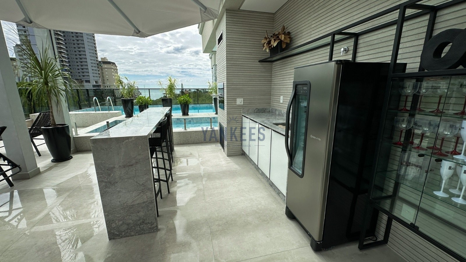 Riverside Residence
