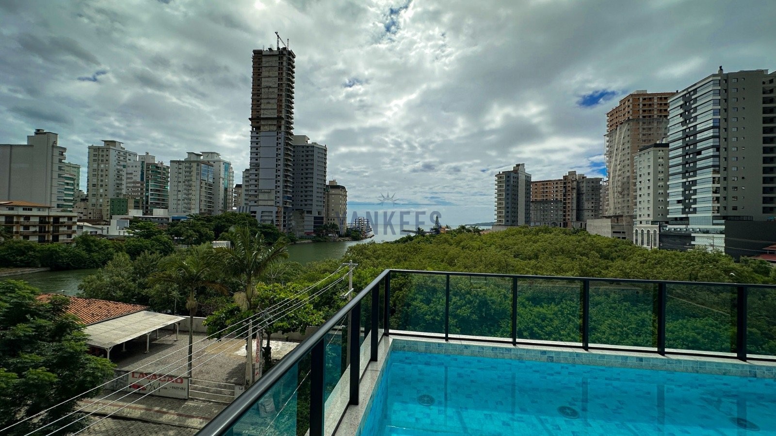 Riverside Residence