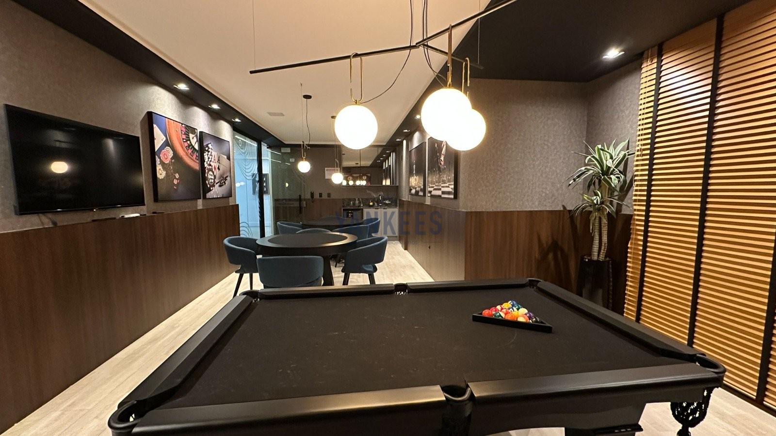 Riverside Residence