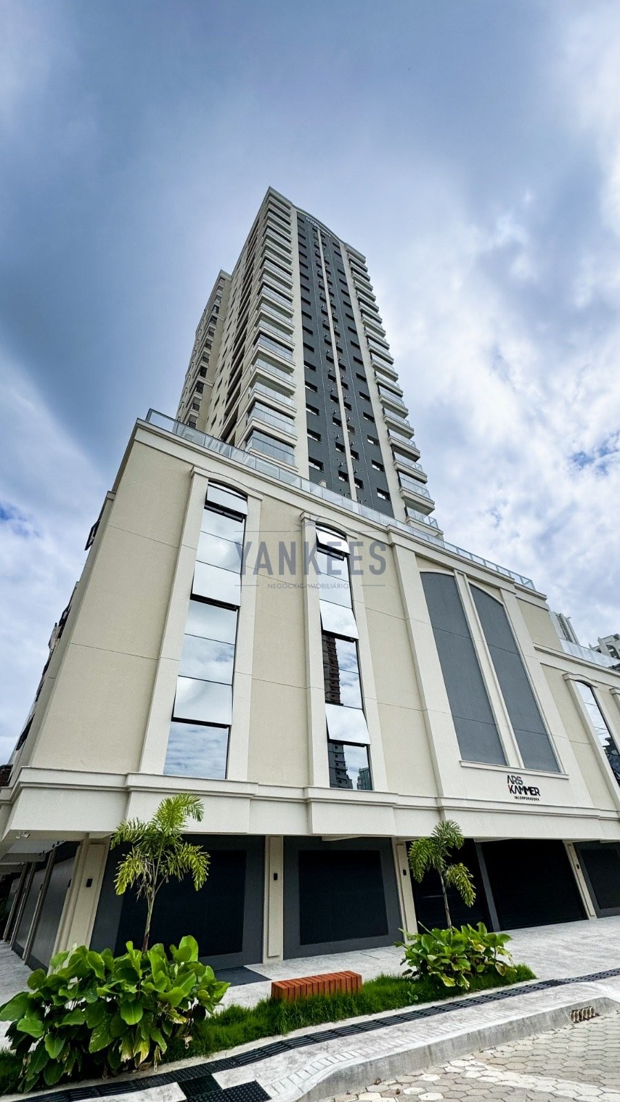 Riverside Residence