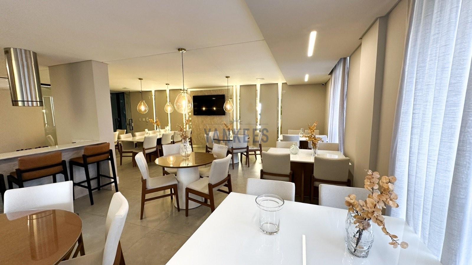 Riverside Residence