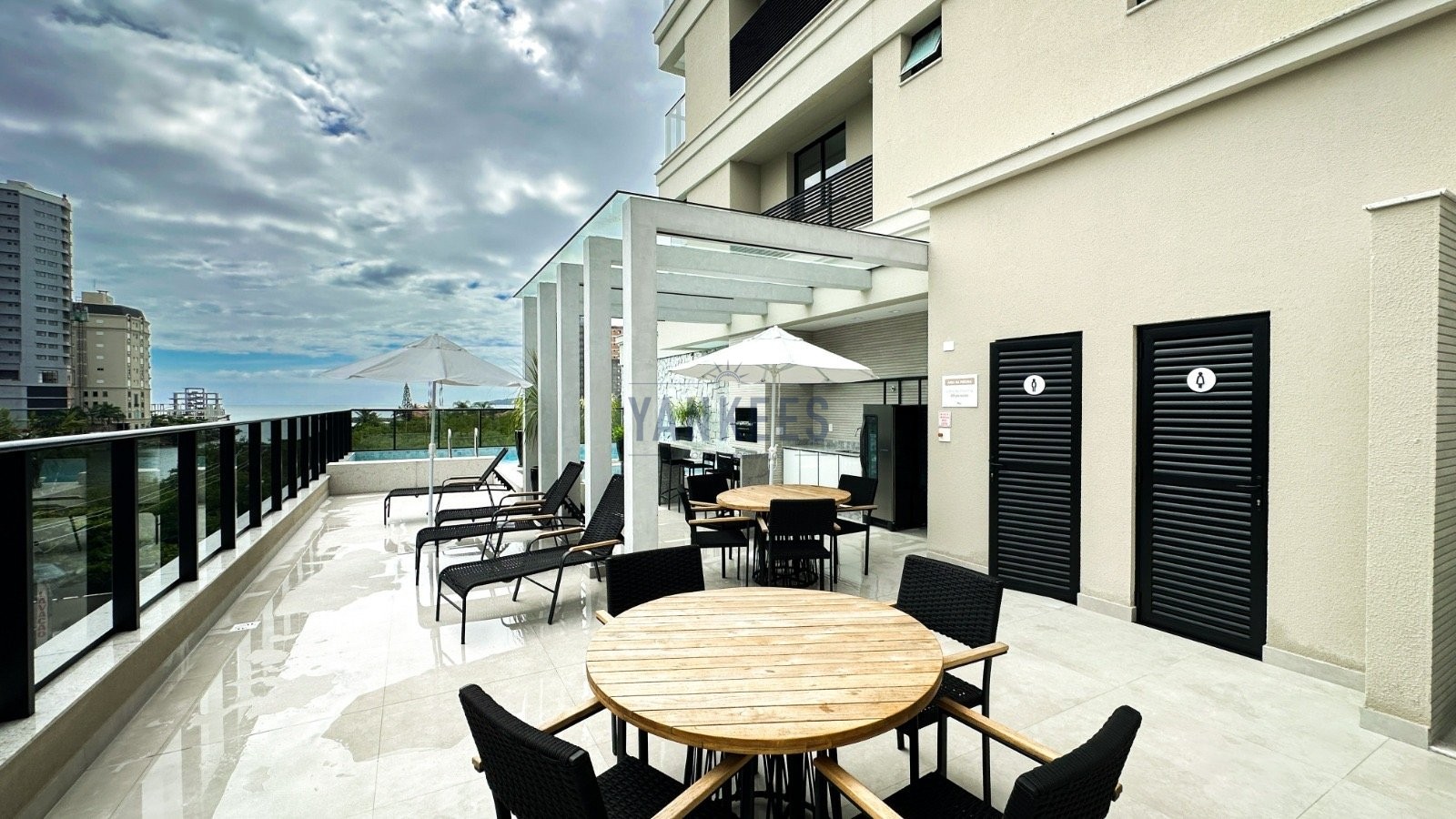 Riverside Residence